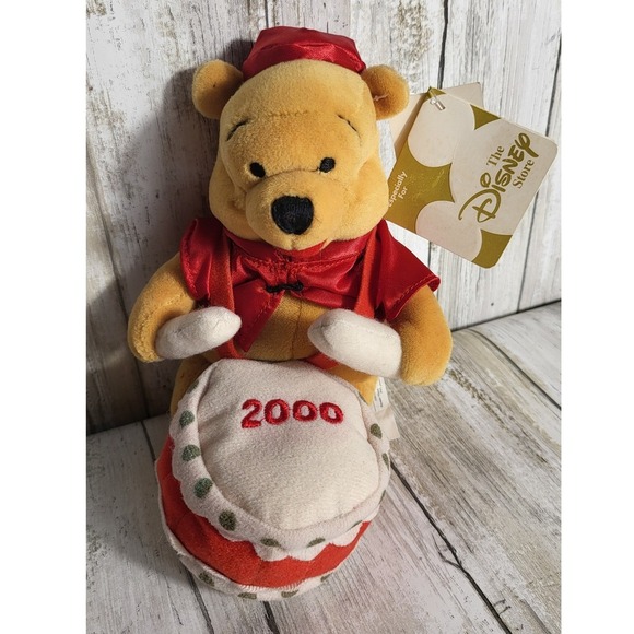 Vintage Disney Winnie the Pooh Plush 2000 New Year Bean Bag Doll with Tags - Picture 1 of 7